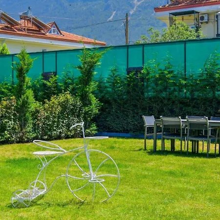 Luxury Close To Shops And Restaurants -large Garden Pool Table And Table Tennis Fethiye