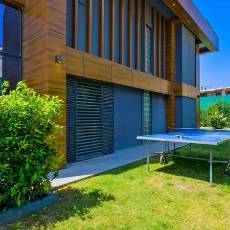 Luxury Close To Shops And Restaurants -large Garden Pool Table And Table Tennis * Fethiye