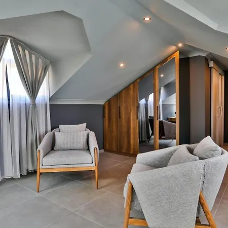 Oludeniz 4 Bedroom 4979 Villa Fethiye