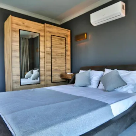 Oludeniz 4 Bedroom 4979