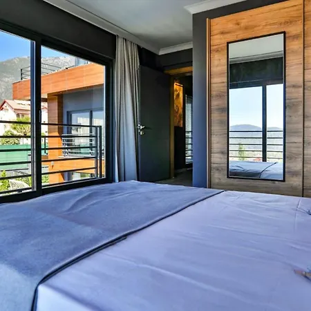 Oludeniz 4 Bedroom 4979 Fethiye