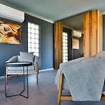 Luxury Close To Shops And Restaurants -large Garden Pool Table And Table Tennis 빌라 페티예