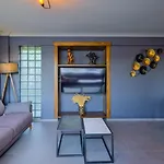 Luxury Close To Shops And Restaurants -large Garden Pool Table And Table Tennis 빌라